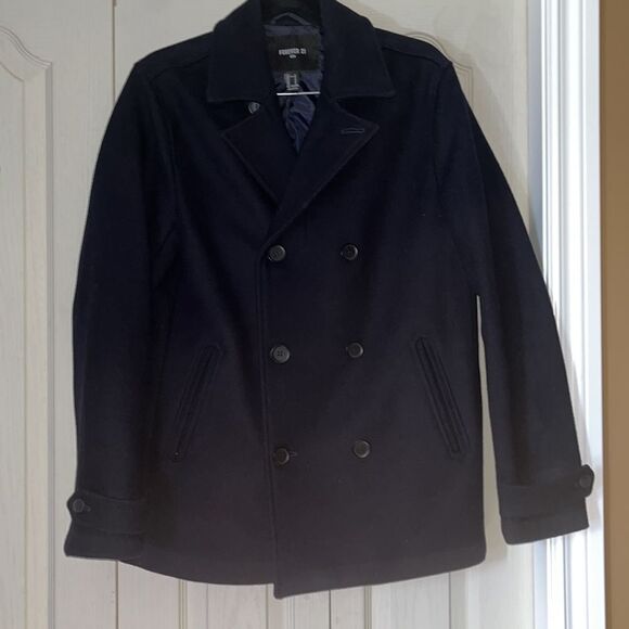 Man Fall/Winter Coat /Size S - Picture 3 of 12